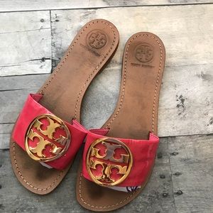 Tory Burch slide on sandals coral colored!